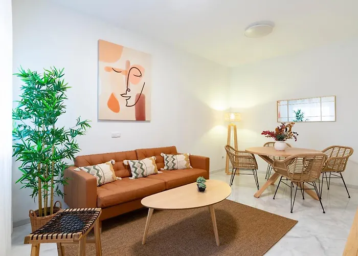 Carrera I & Old Town By Ele Apartments